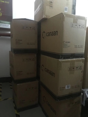 Minatore proficuo Used Canaan Avalon di Bitcoin della seconda mano di SHA 256 1166 pro 68T 75db